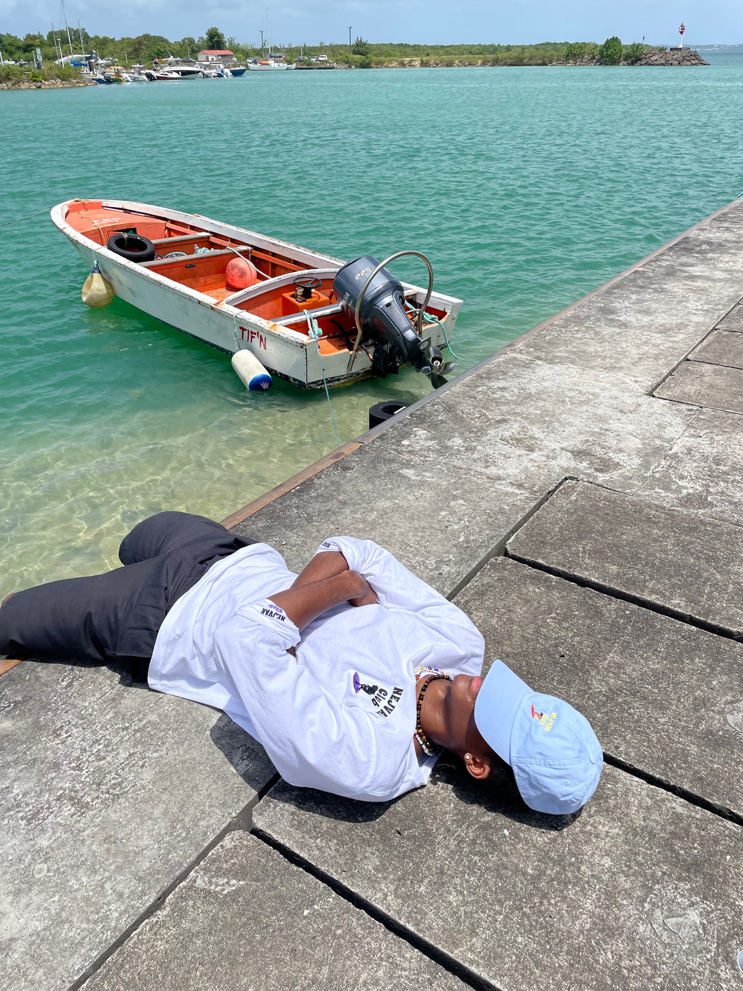 SURFER FOREVER LONG SLEEVE TEE